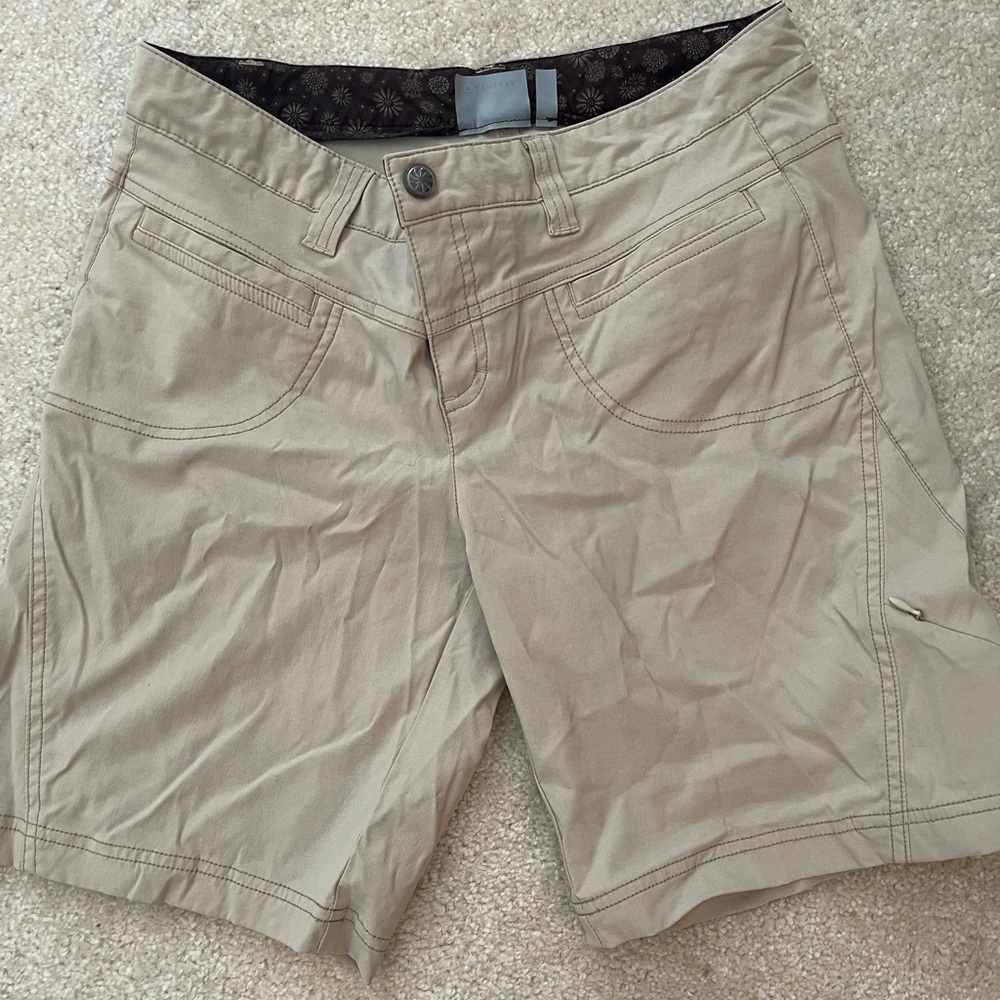 Athleta beige shorts. Size 10